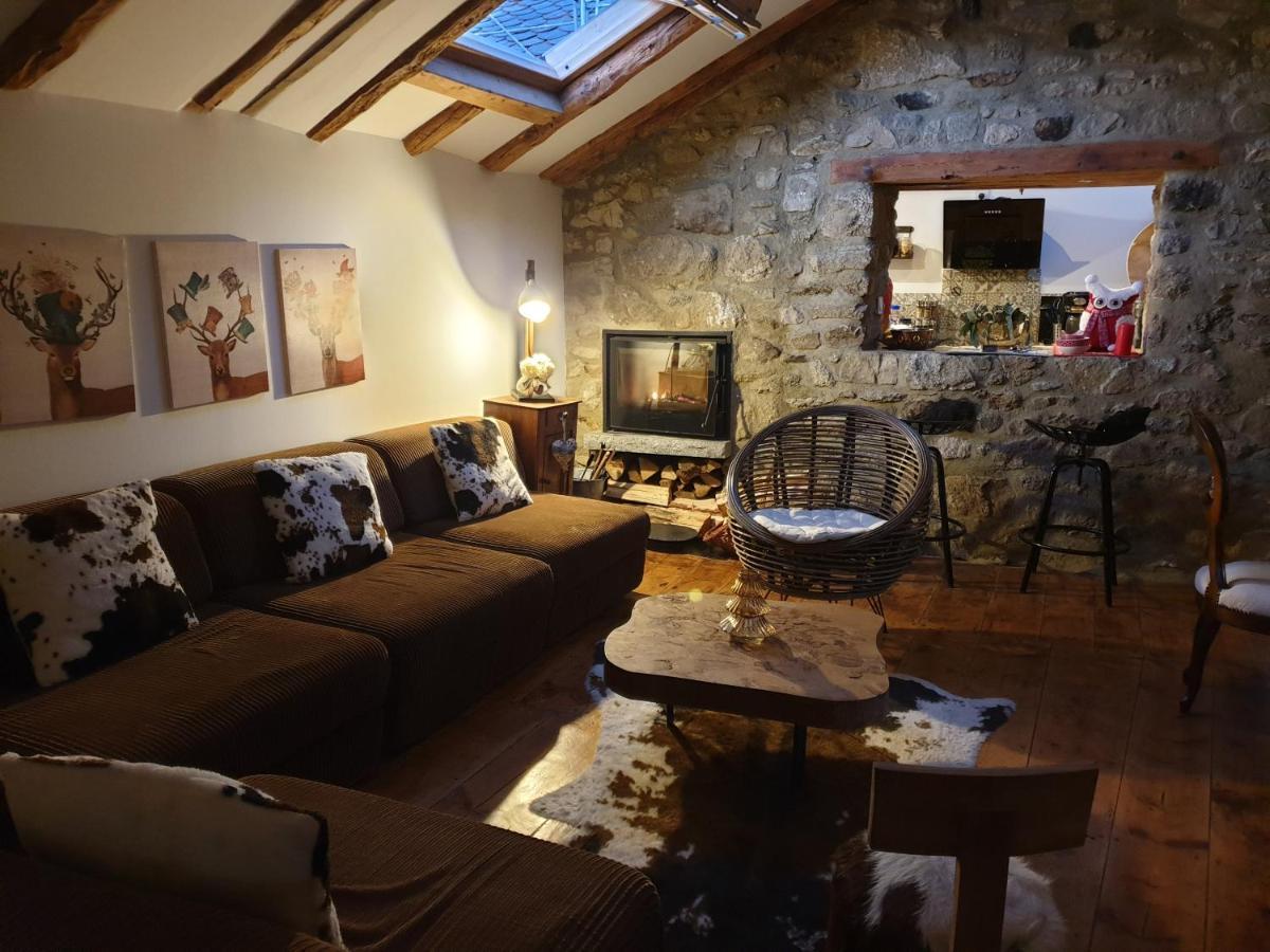 La Petite Chapelle Hotel Font-Romeu-Odeillo-Via Luaran gambar