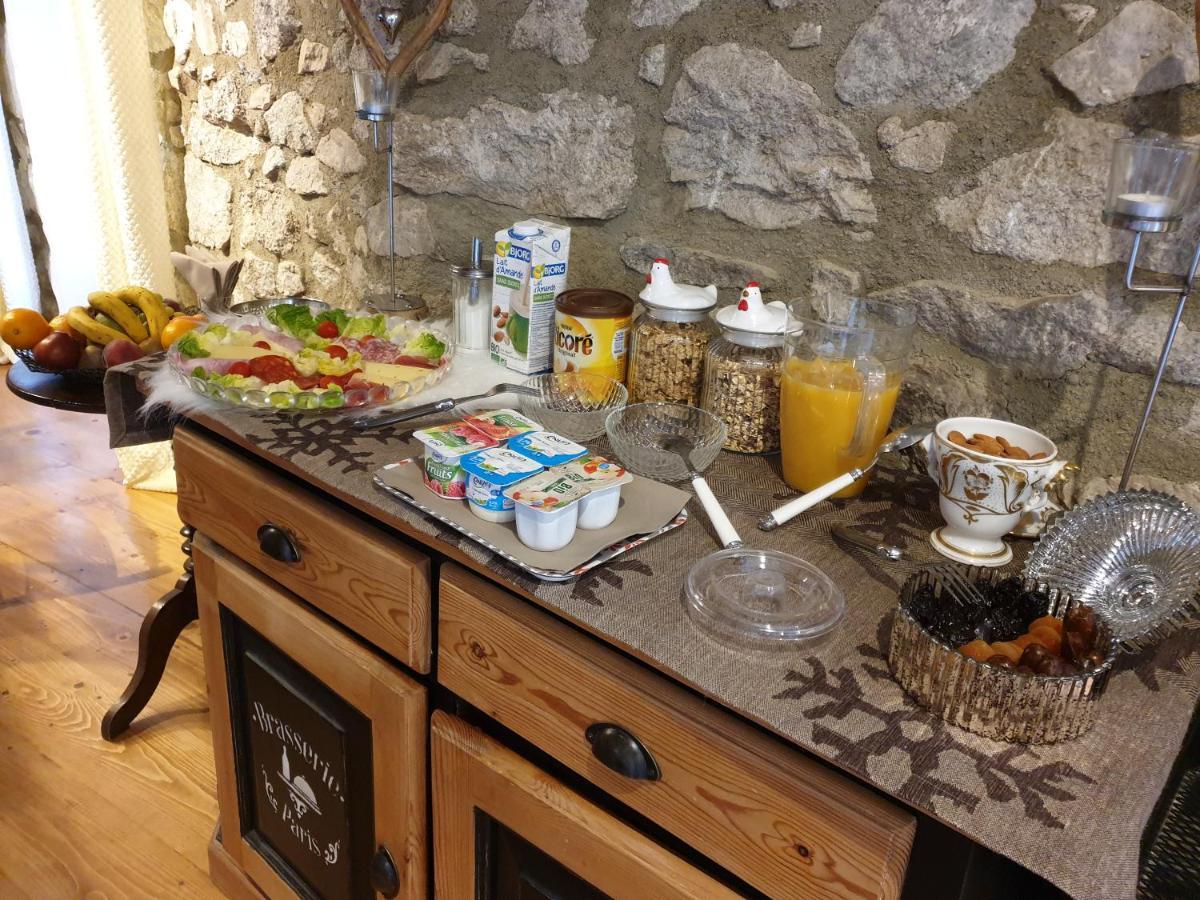 La Petite Chapelle Hotel Font-Romeu-Odeillo-Via Luaran gambar