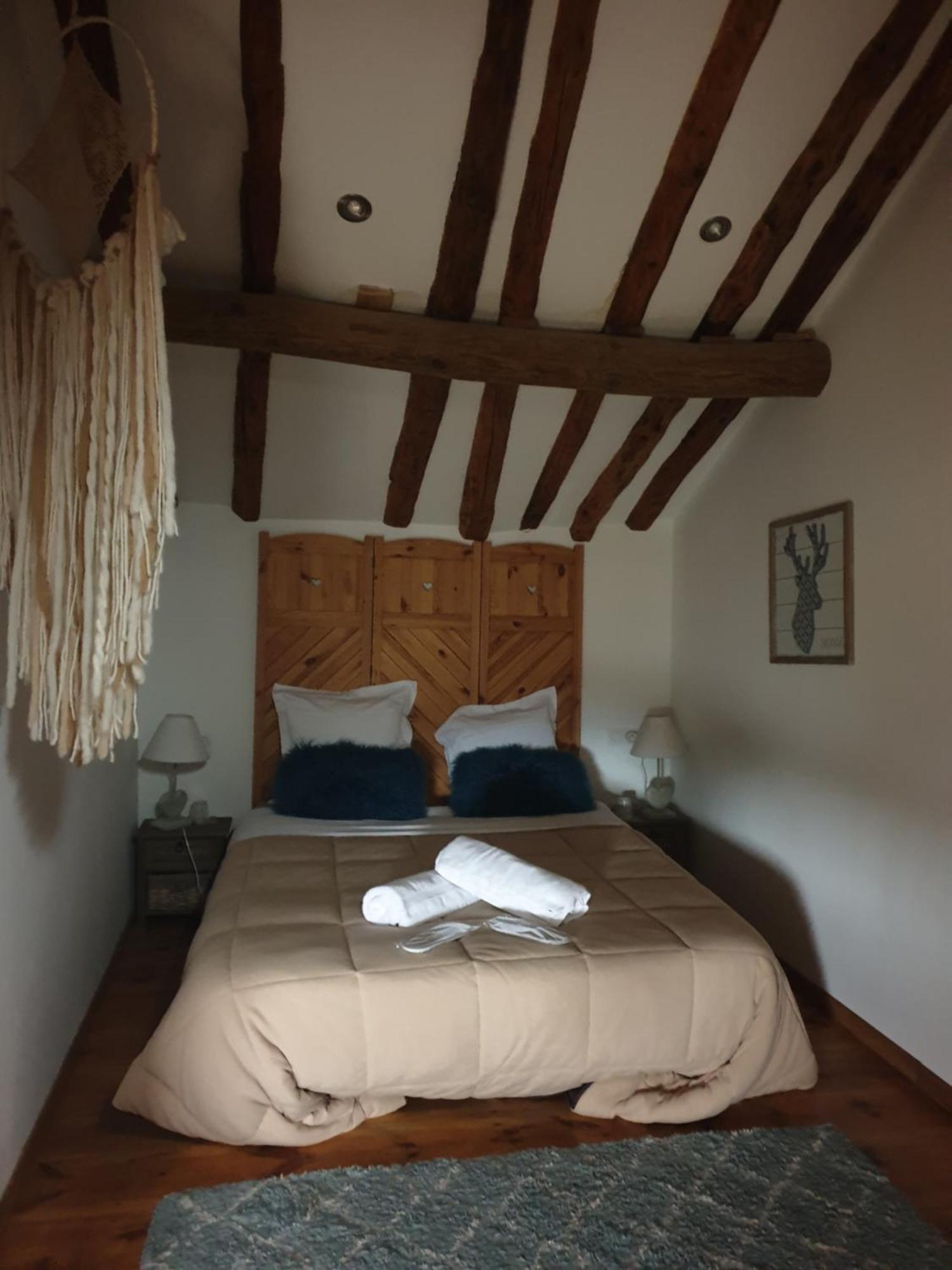 La Petite Chapelle Hotel Font-Romeu-Odeillo-Via Luaran gambar